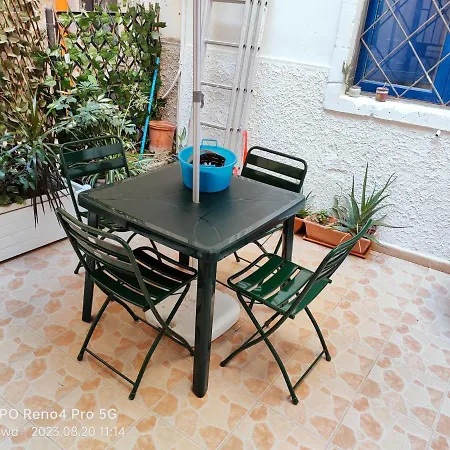 Mawi - Peaceful Apt. W/ Double Bed - 9min Walk To Ortigia *